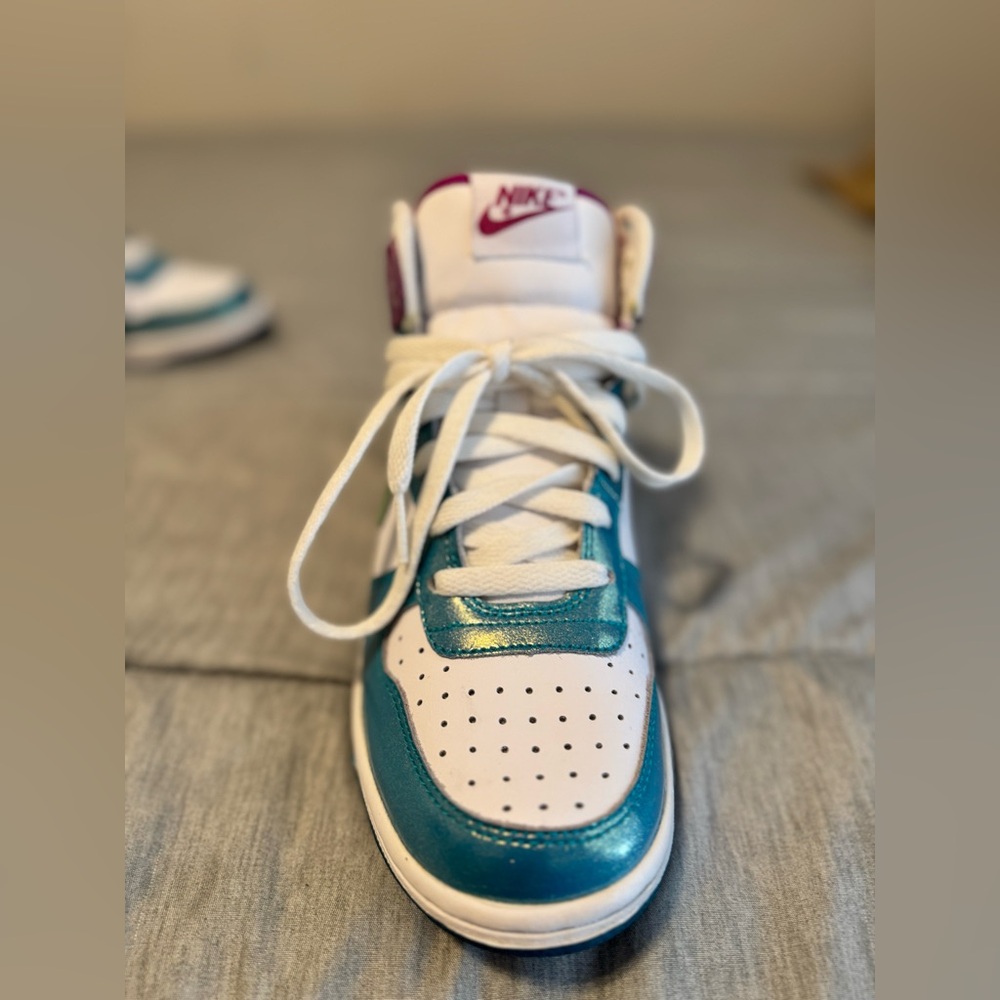 Nike Dunk Multicolor High-Top Sneakers! - Picture 5 of 11